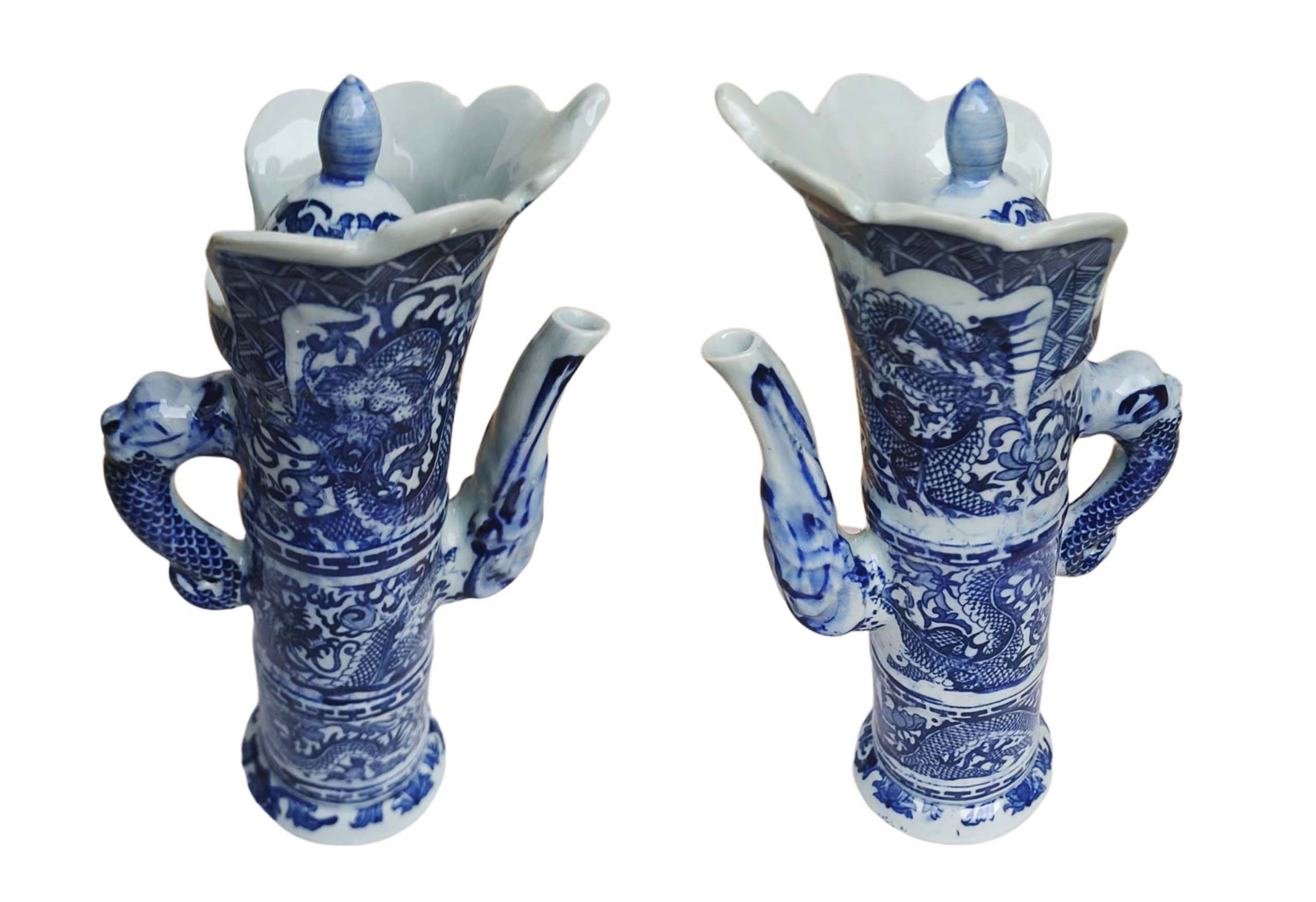 龙纹青花瓷瓶1对2.jpg